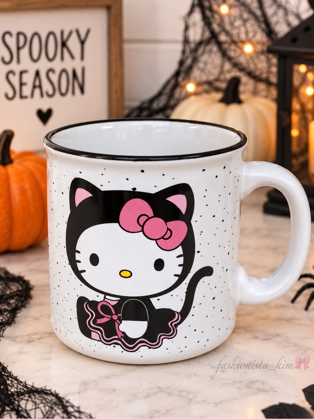 Hello Kitty Halloween mug New